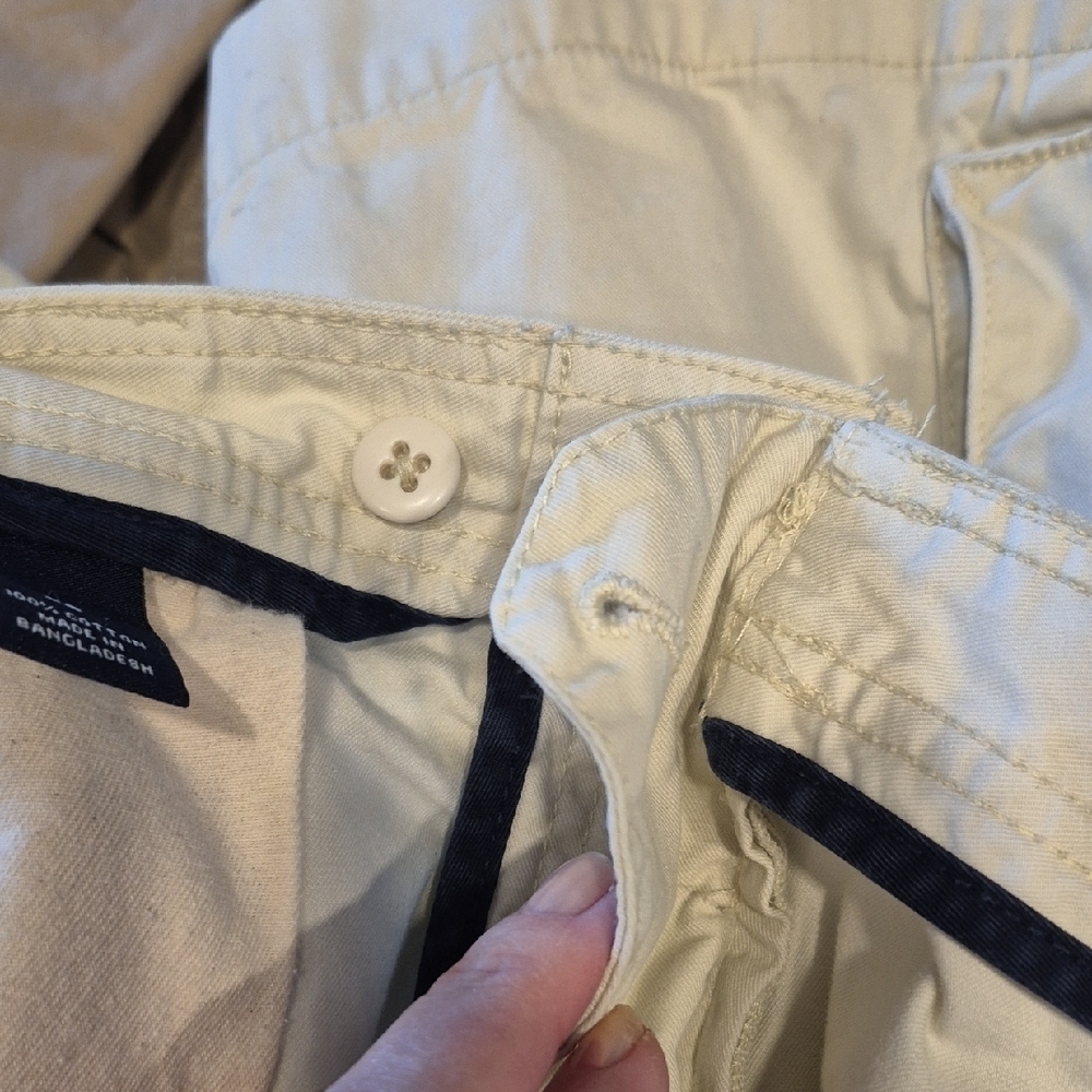 Men's Daniel Cremieux Cream Cargo Shorts Size 36 - Picture 8 of 9